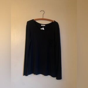 Freebird long sleeve t shirt, basic black jersey knit
Capsule